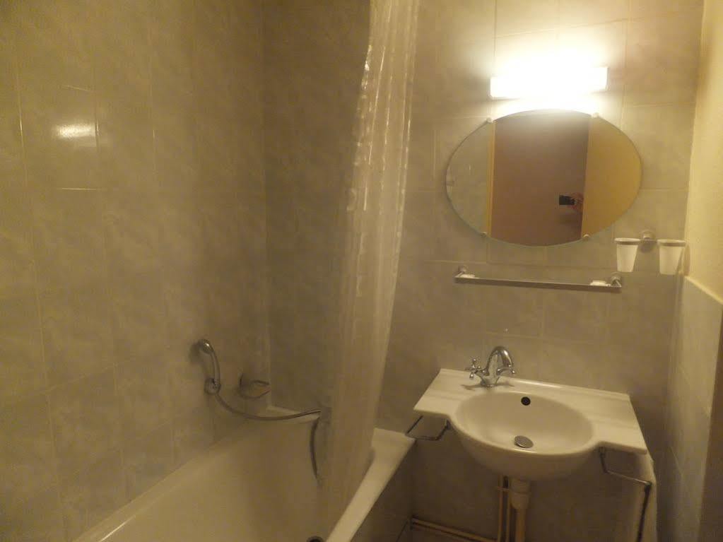 Le Village 2* Gif-sur-Yvette